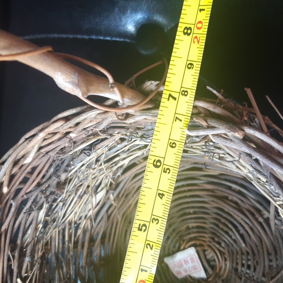 Wicket Basket Circle with Handle - Picture 12 of 14